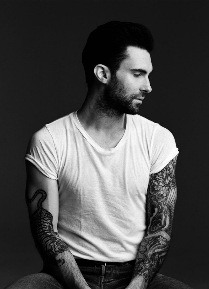 魔音穿耳的性感主唱——骚当(adam levine)