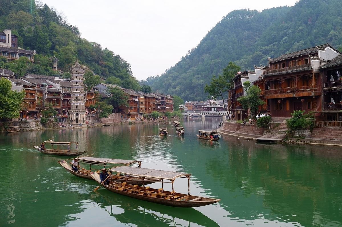 情迷湘西,湘西风景独好|长沙,韶山,张家界,天门山,凤凰古城双飞6日游