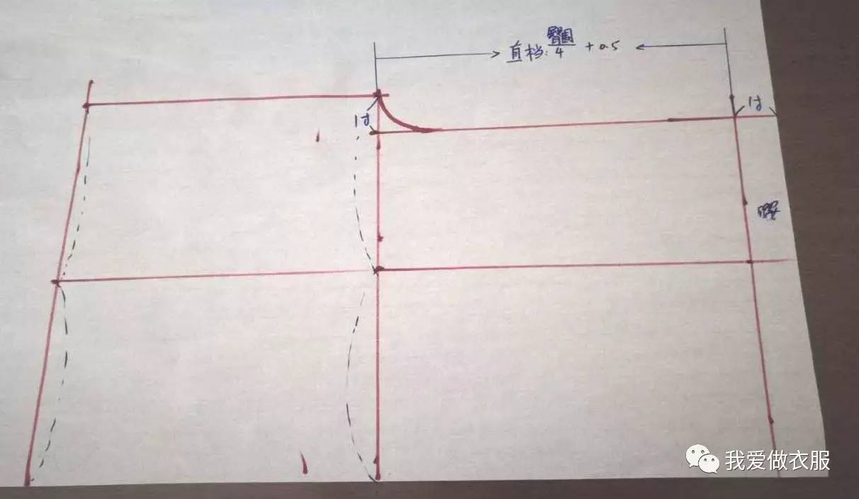 用视频教零基础学员裁剪这款短裤,让没基础的人轻易就可以为自己或