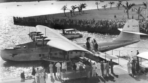 军事 正文  首开美,中客运航线的 在20世纪30年代著名的水上飞机中,除