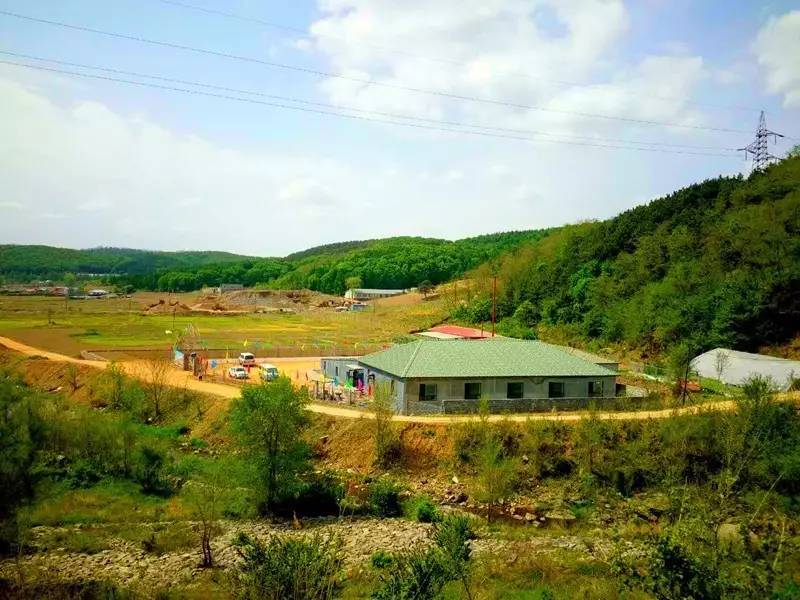 抚顺台山水库坝下,*碧水山庄 * 吃住玩,水库钓鱼 ,一