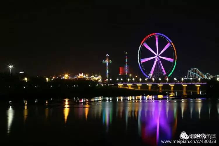 夜景在锦江    摄影 杜立宾   位于河北邢台市里南行,到七里河