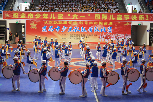 夷陵区实验小学鼓号队表演