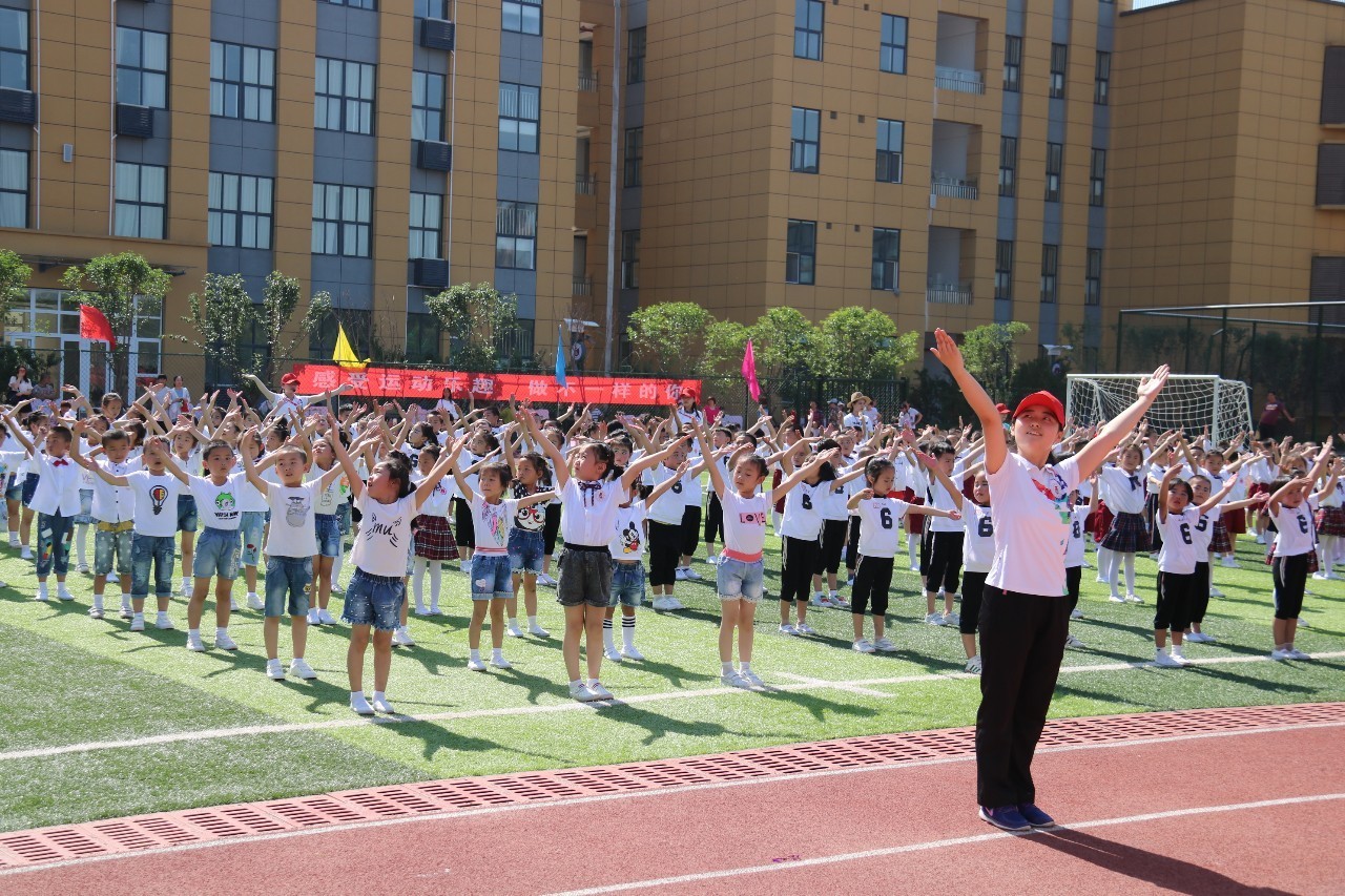 人口和幼儿园_幼儿园人口普查图片(2)