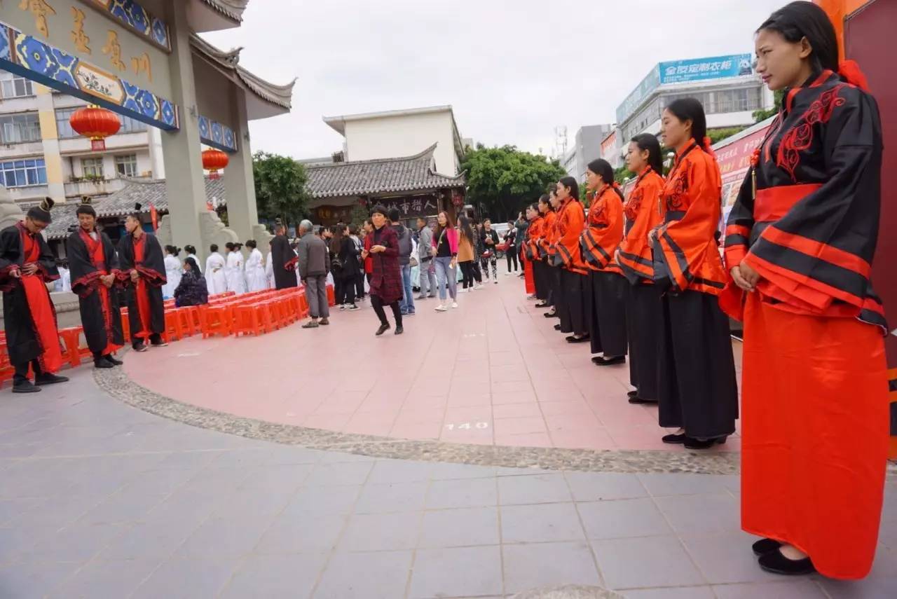 会理端午风情游开幕式,全场爆满(图集)