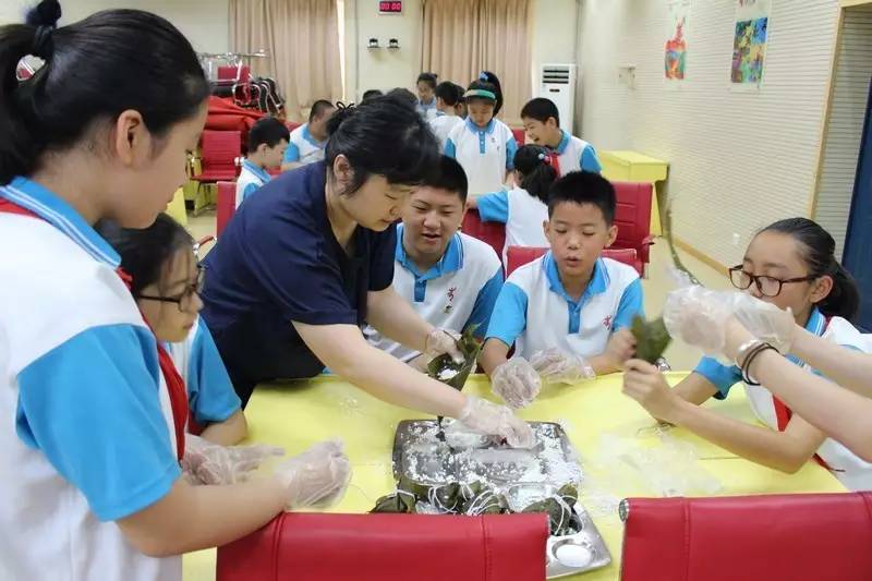 北苑小学|"浓情端午,体验感悟"学科综合实践活动