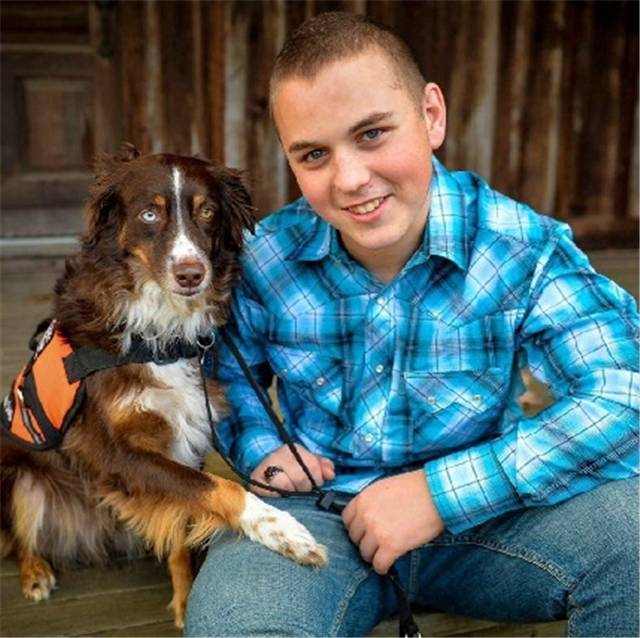 一个患有糖尿病和抑郁症的小哥，最后却被一只狗拯救了！