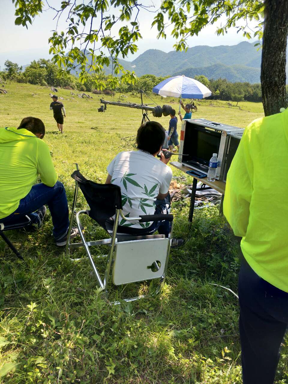 艳骨剧组南顶草原拍摄花絮大放送