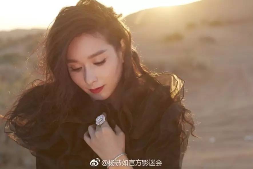 不婚又如何杨恭如萱萱40岁单身女星谈感情与婚姻