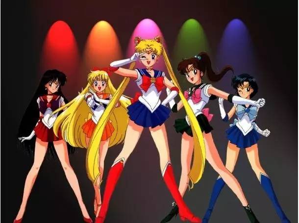 《美少女战士sailor moon》系列是由东映动画