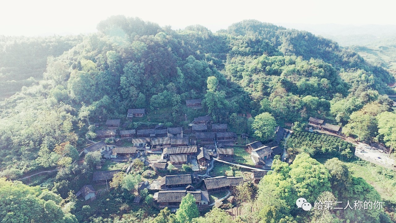 拍摄地: 湖南省吉首市马颈坳镇新寨村,檀木村 (文末附有攻略)