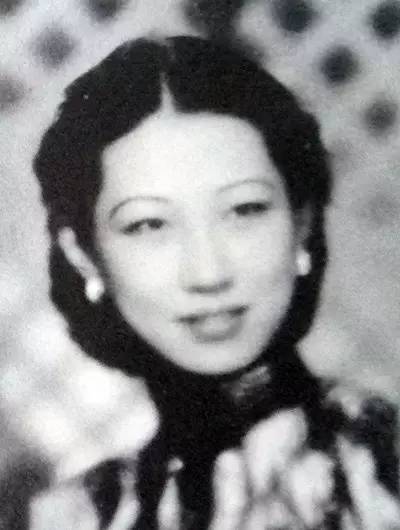 到了1940年,于凤至因病赴美国就医,赵四小姐将孩子托付给可信赖的朋友