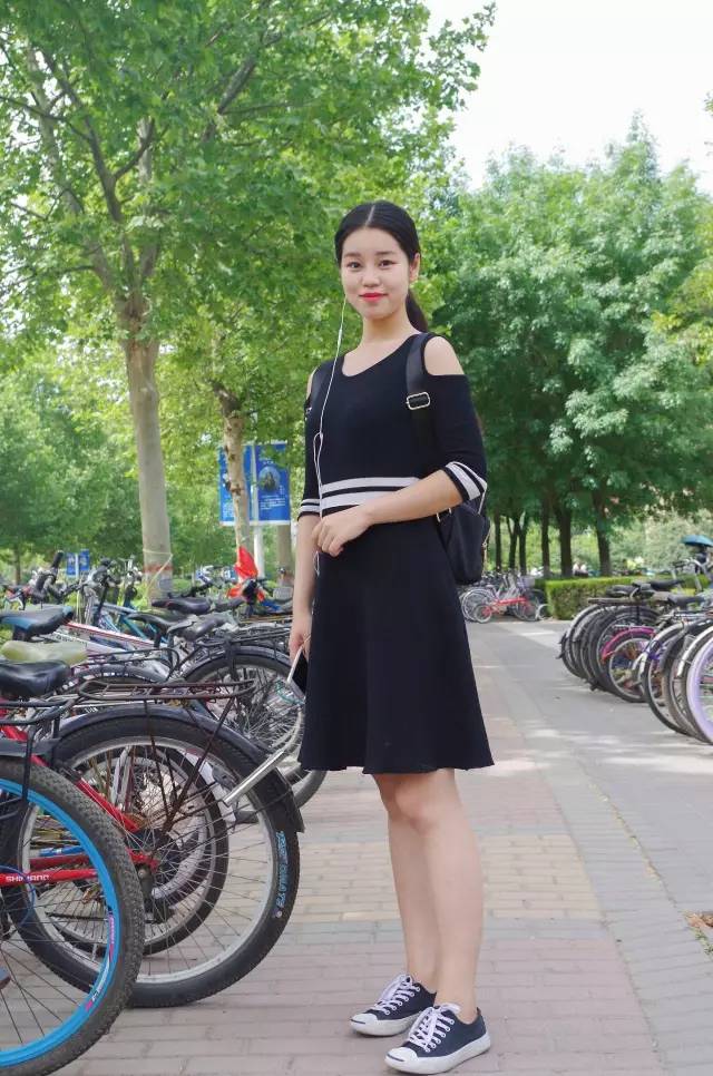 潮人fan丨实拍郑大美仙女夏日穿搭 女学霸教你如何吸睛赚足回头率!