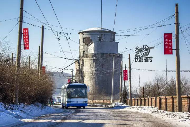 鸡西就位于"鸡冠"上,因而小恒山矿电就成了中国最北,同时也是最东的无