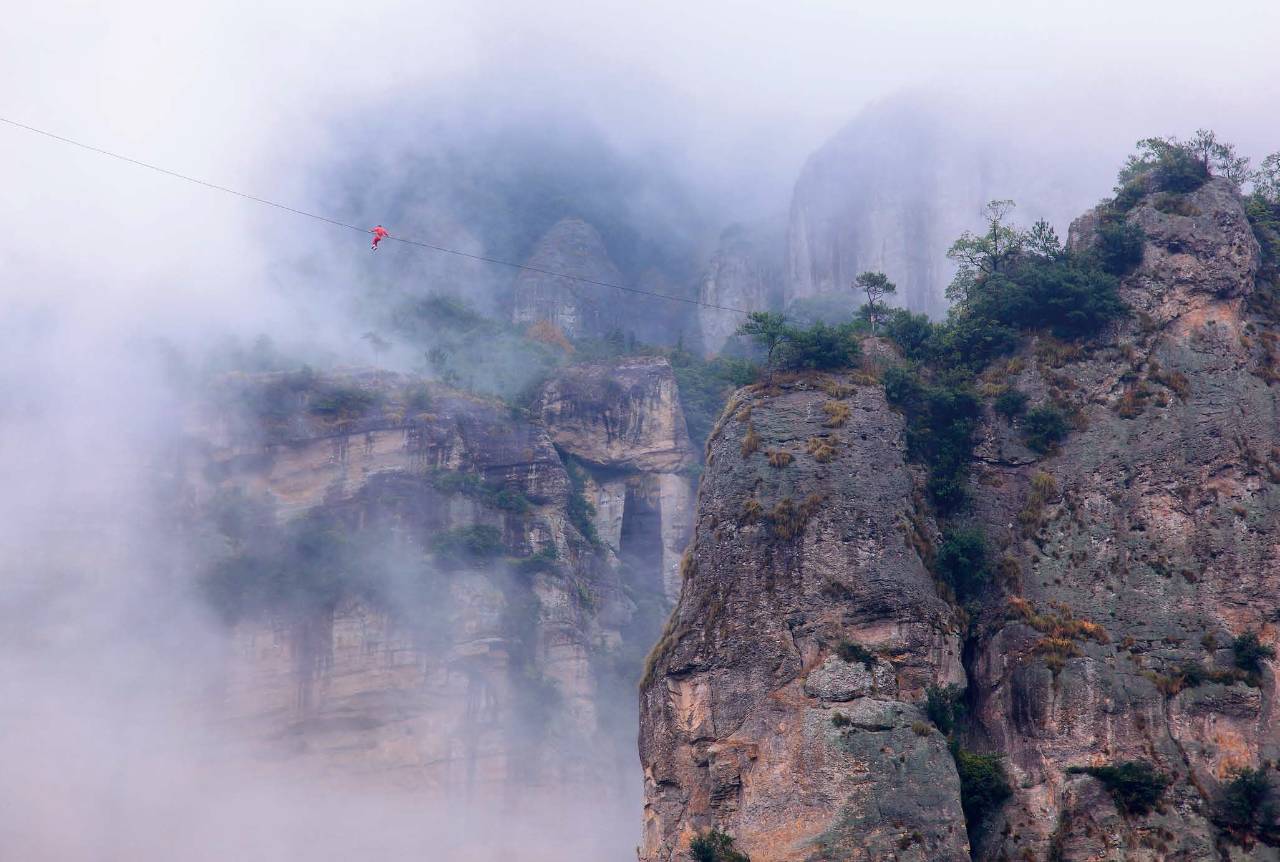 雁荡山人口_雁荡山风景区图片(2)