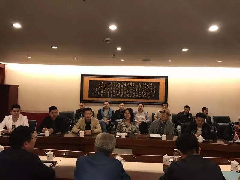 山西工美资讯晋浙民间文艺家在五台山举行座谈会