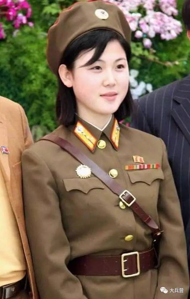 各国女兵彰显风采,中国女兵气质最佳!