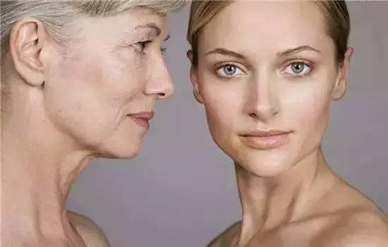 其实,每个年龄段的保养重点都不一样,就比如:   岁:改善肤质和祛除