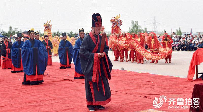 本次祈雨文化节中的传统祈雨祭祀环节,沿用殷商时期开始流行的汉族