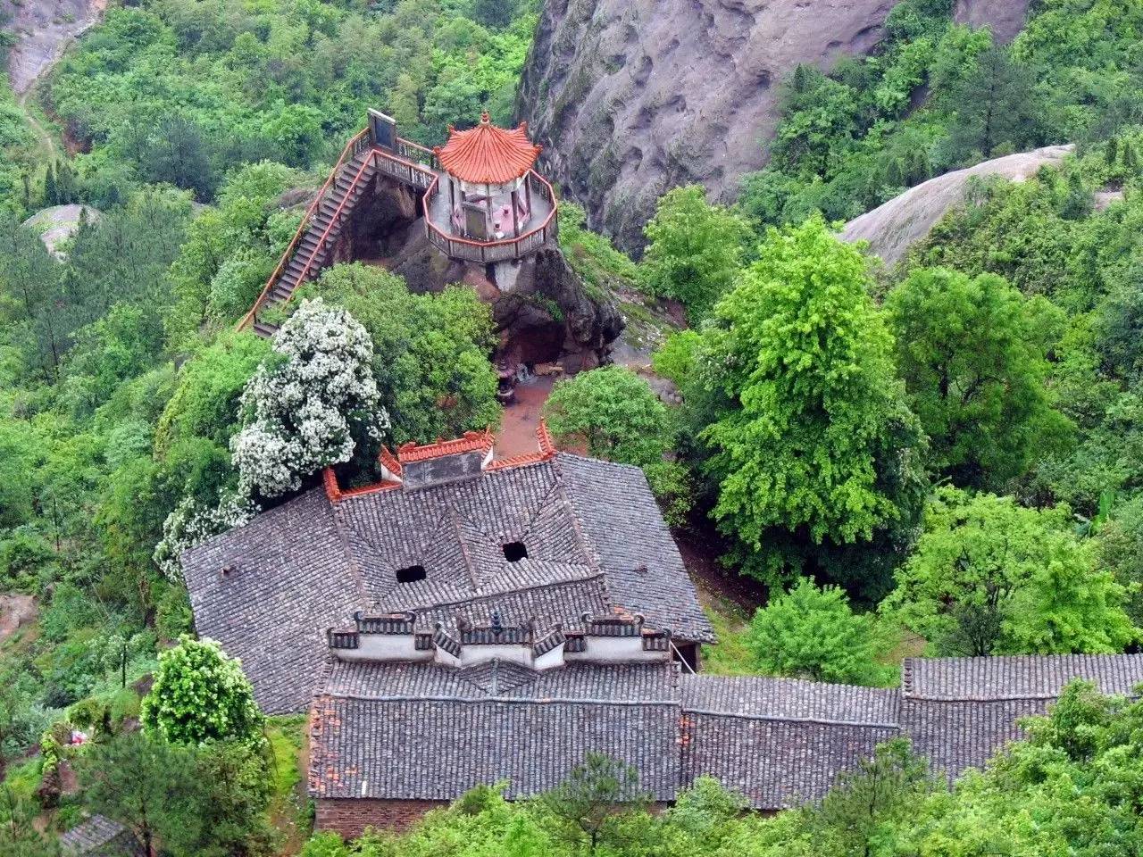 第二个景点:石佛寺 七仙亭