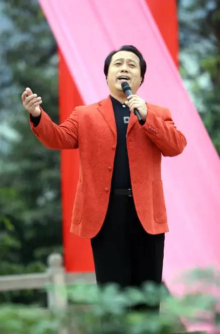 67为人民歌唱记男高音歌唱家贾双飞