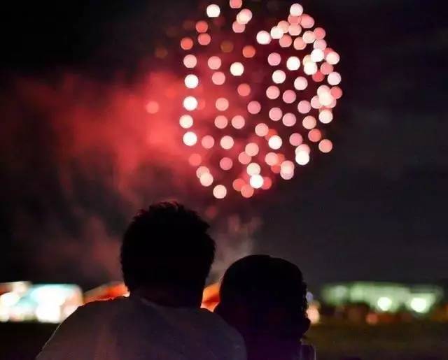 2017日本花火大会时间表，给你一个浪漫又灿烂的夏天！