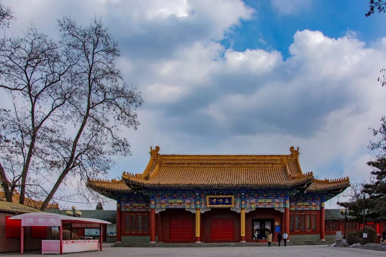 原创 鞍山玉佛寺诗词十首