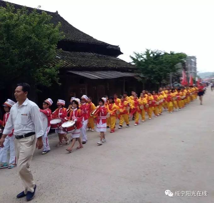 绥宁:投资1300多万新建一所山区学校,700多名师生喜迁