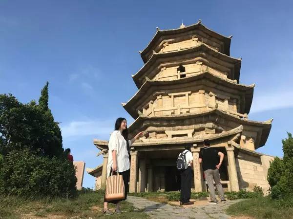 两岸媒体石狮行系列报道凄美姑嫂塔海丝侨胞情