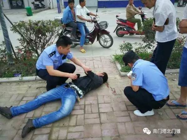 群众报警称街头有具"男尸"原来是.