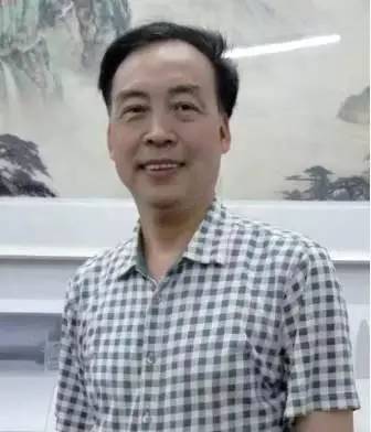 吕志强生于1954年,自幼师从岭南书法大师麦华三,后师法钟繇及二王的