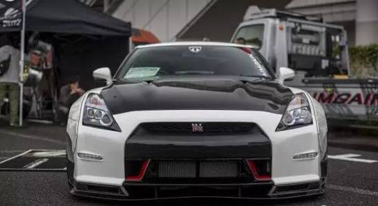 【长江·gt-r】战神gtr改装后的第二张脸 原来长这样!