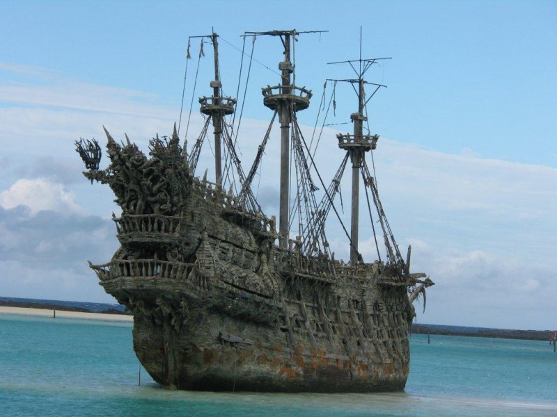 杰克·斯派洛 jack sparrow   飞翔的荷兰人号 the flying dutchman