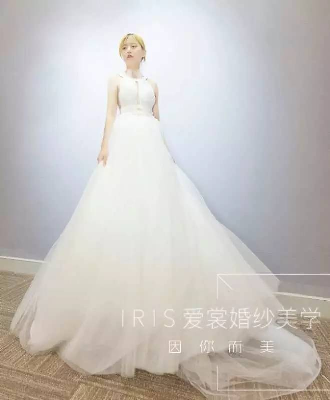 婚纱套餐价_婚纱套餐价目表