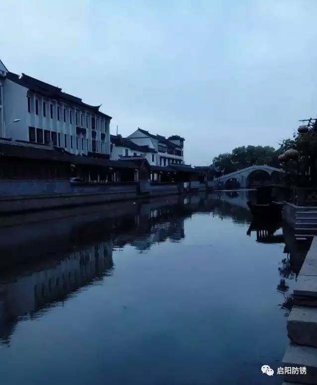 昆山巴城人口多不多_昆山巴城马路夜景(2)