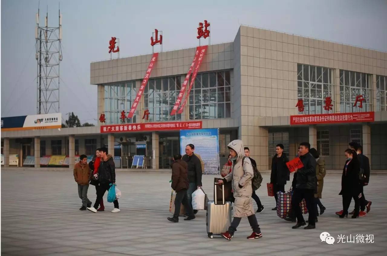 晚上马路图片真实照片,夜晚路灯图片伤感 - 伤感说说吧