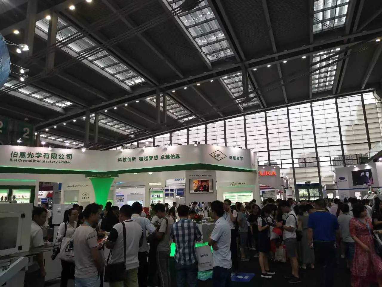 【多图】迎接5g通信 深圳3d曲面展.知名企业纷纷亮相