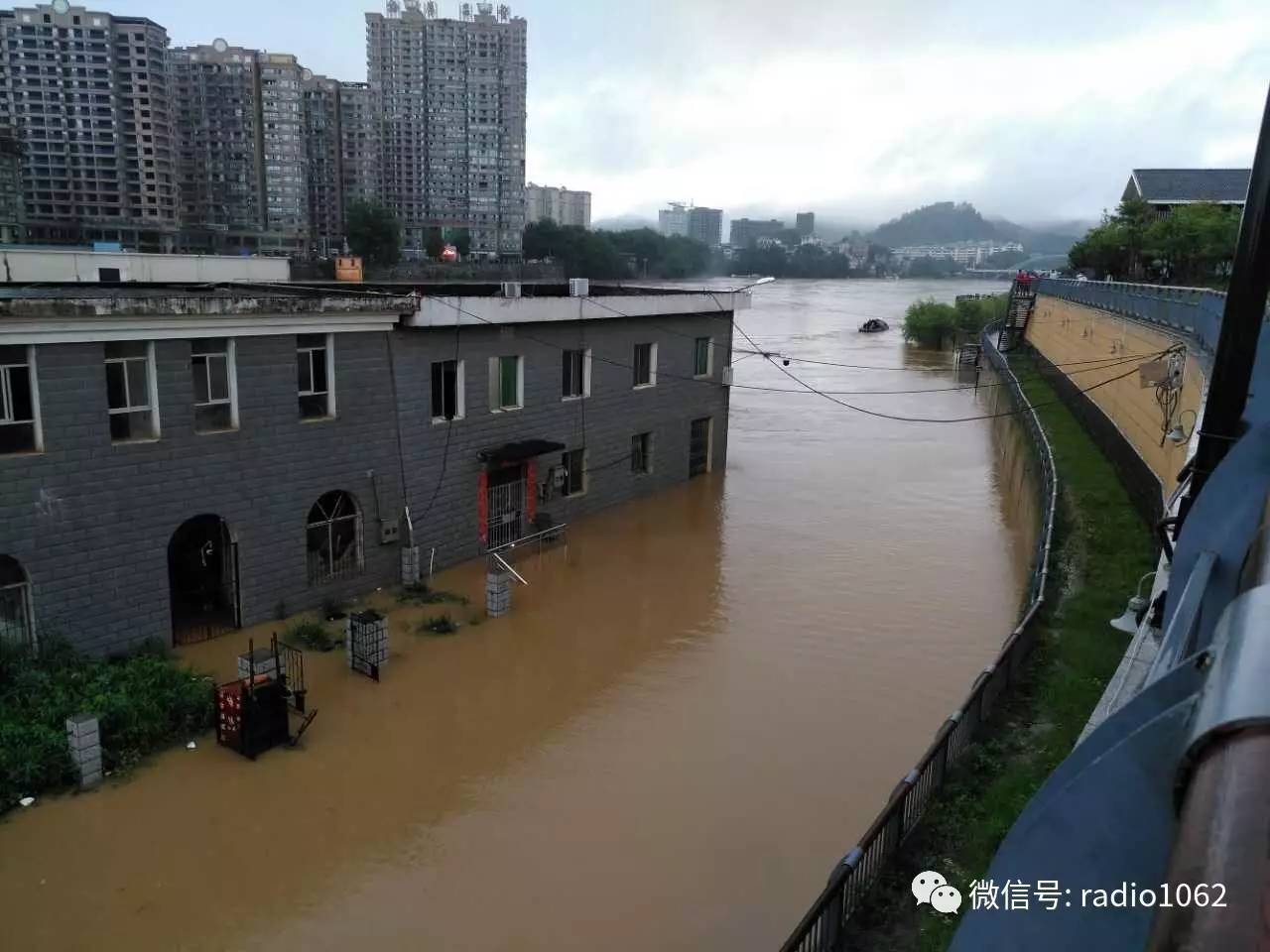 景德镇有多少人口_瑶里古镇 旅游攻略 瑶里古镇住宿 瑶里古镇门票