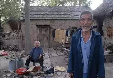 一个农村老人每月60元的养老金的生存现状