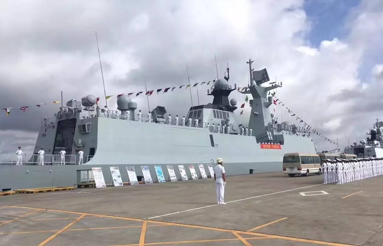 我国海军又增添一员"猛将"——许昌号护卫舰!