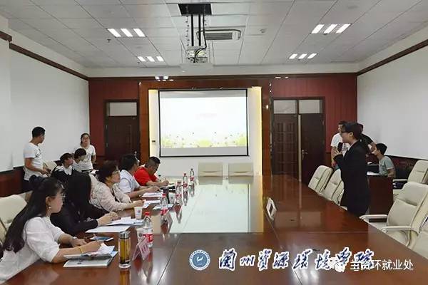 学院举行甘肃省在校大学生创新创业扶持项目评