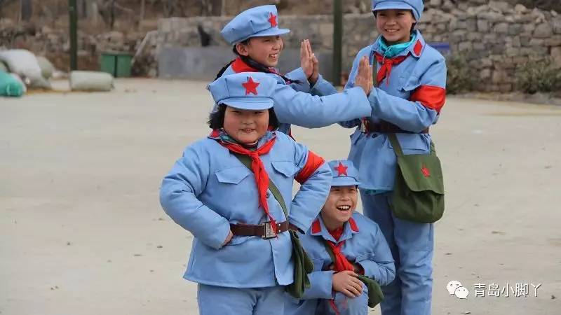 7:00-11:00 新业广场停车场准时出发前往临沂小红军活动教育基地 11