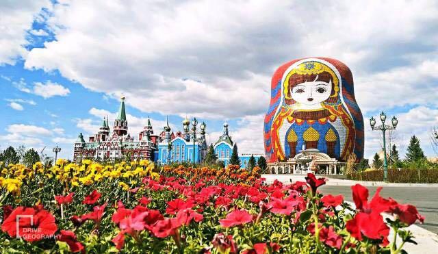 所以这座边境城市有着浓郁的俄罗斯风情,详情请参考套娃广场