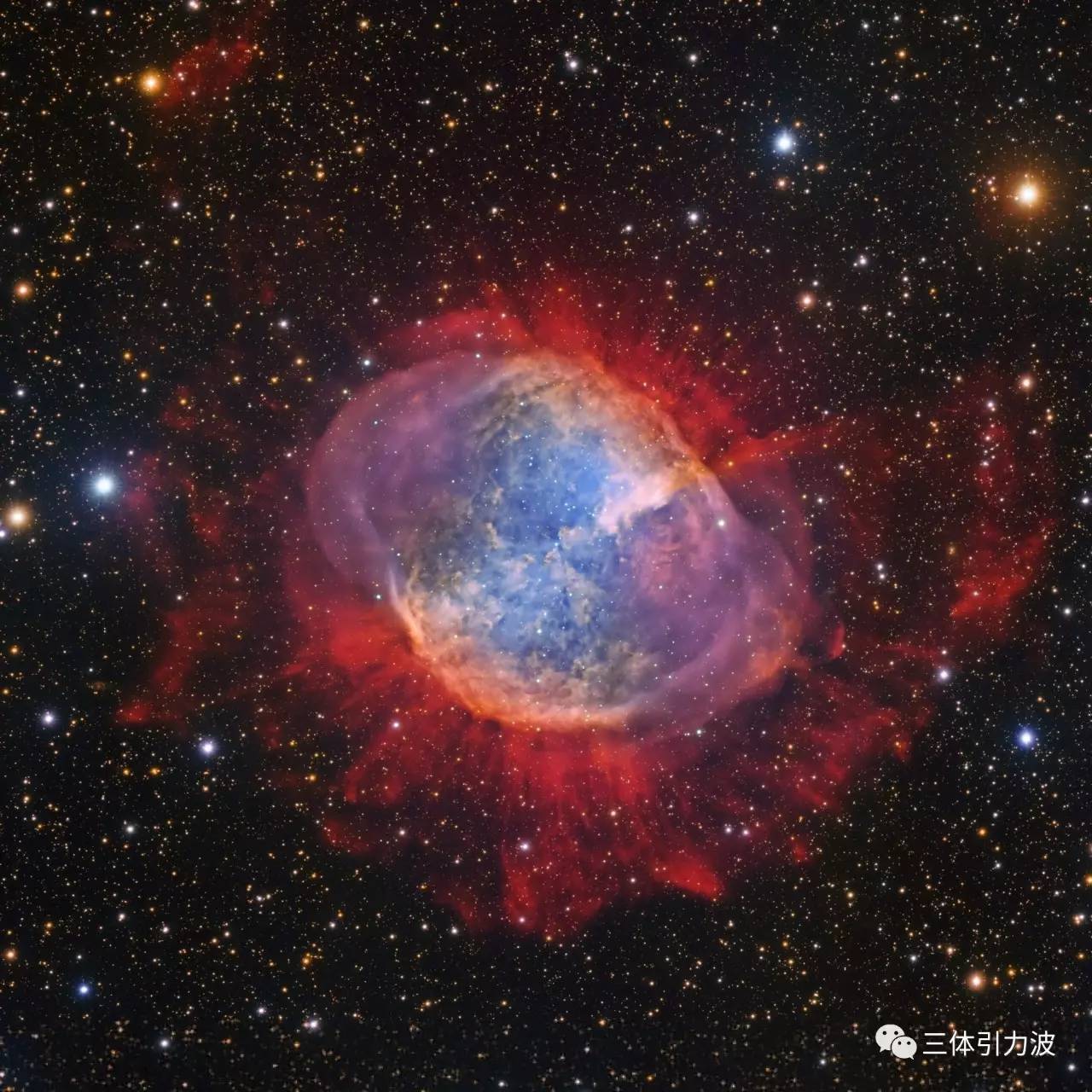 哑铃星云,英文dumbbell nebula,编号m27或者ngc 6853.