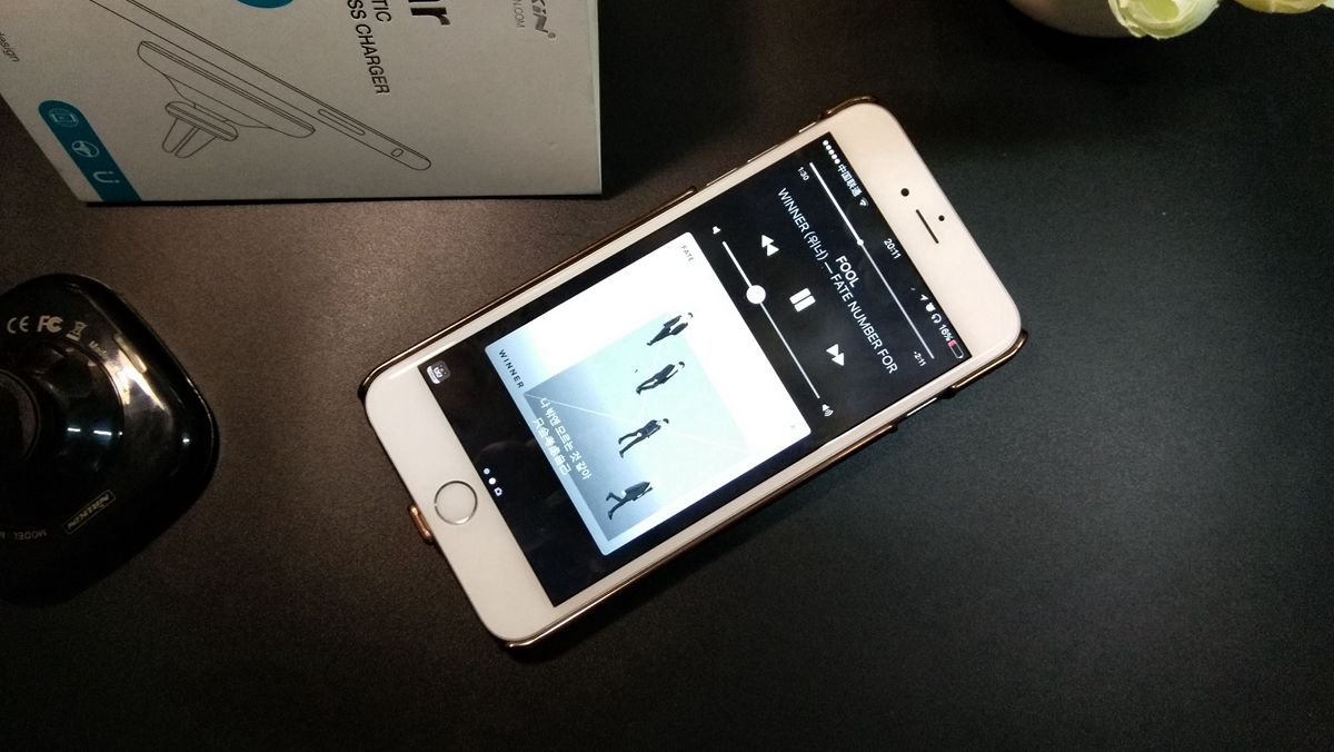 有范试玩:nillkin车载手机神器丨放上即可充电