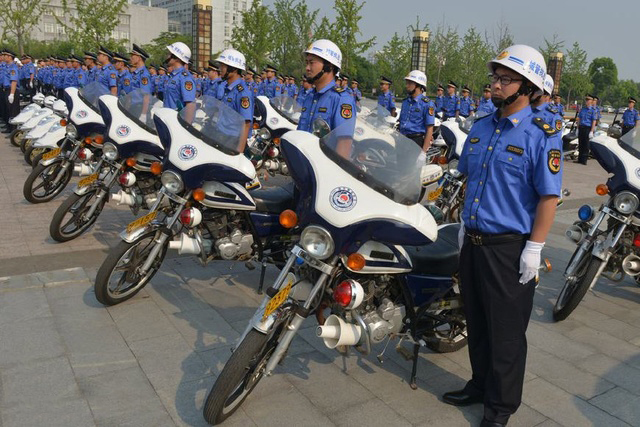 中国城管年底统一制服城管执法展新貌