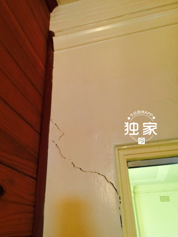 静街变身大工地,澳洲华人房子墙壁开裂触目惊