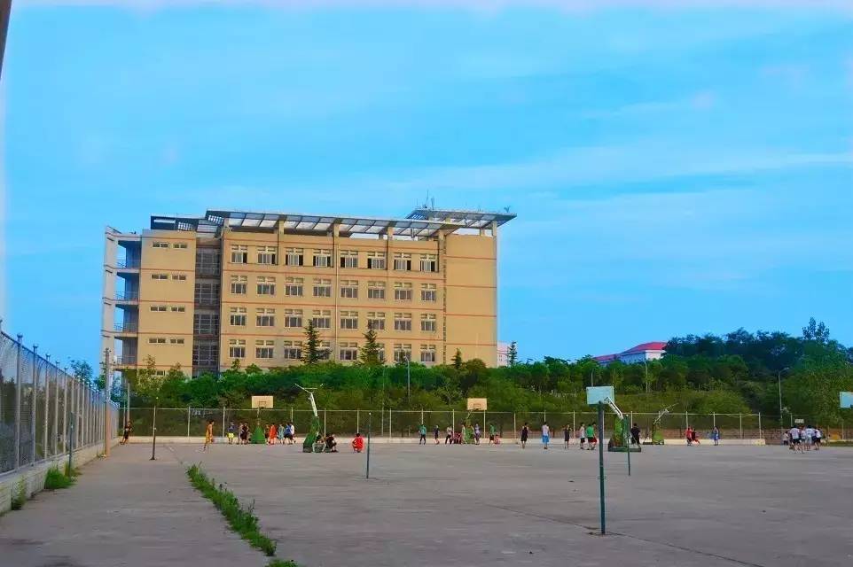 这就是你们要报考的河南城建学院