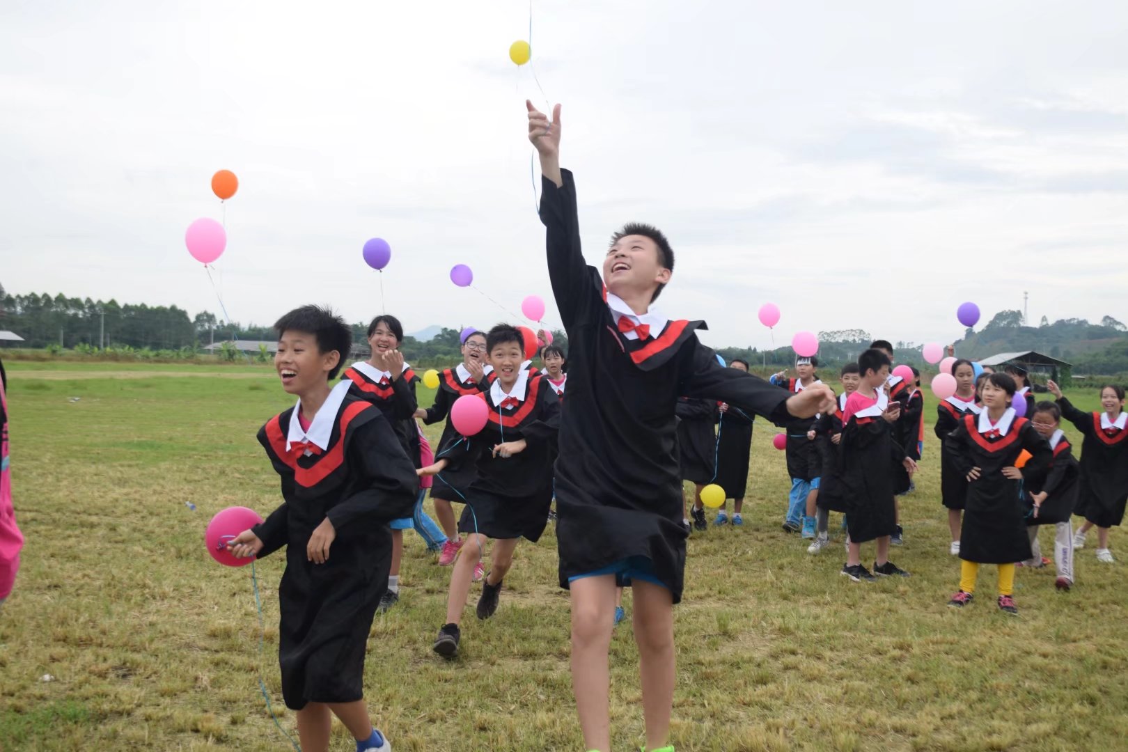 小学毕业同学计划出游该怎么穿搭_同学骂我该怎么骂回去(3)