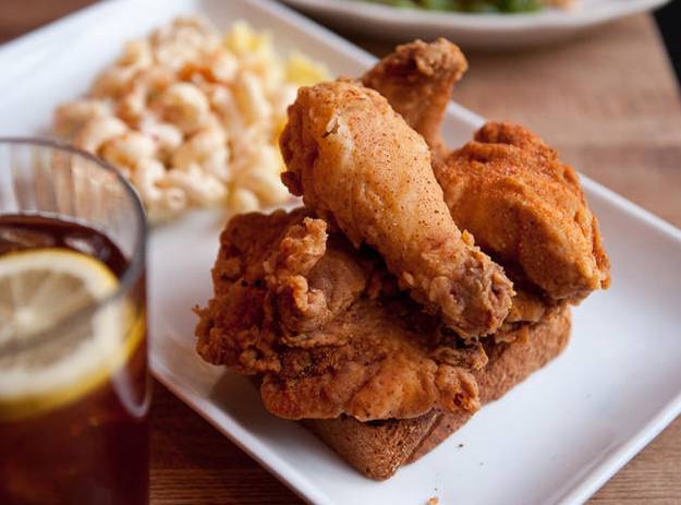 美国炸鸡日就在今天纽约最好吃的14家炸鸡店逐一数今晚吃起来